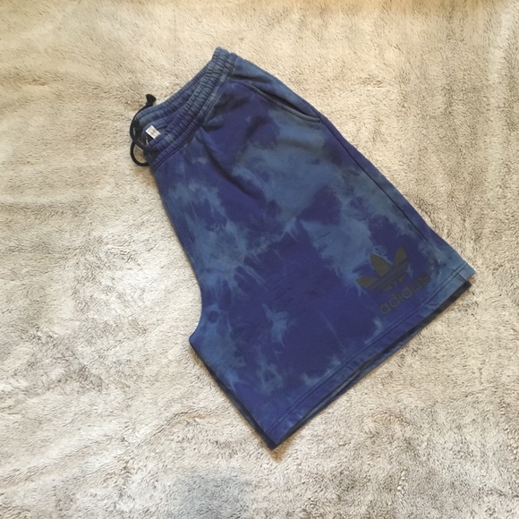 Adidas tie-dye men shorts - Picture 4 of 8